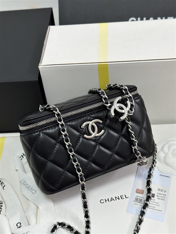 2026127205140972 700